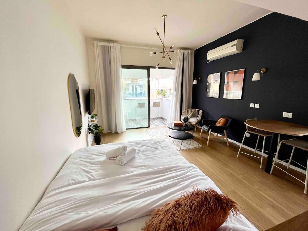 Loft Boutique With Balcony Apartment Tel Aviv Exterior photo